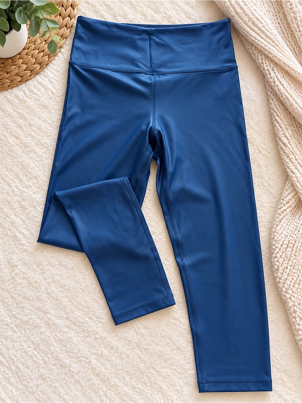 ZYIA Light n Tight Metallic Blue Leggings 💙